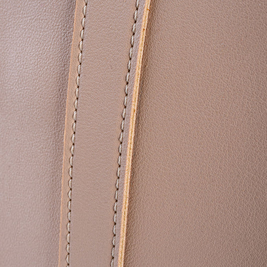 Light beige OCTA Classic Leather Tote